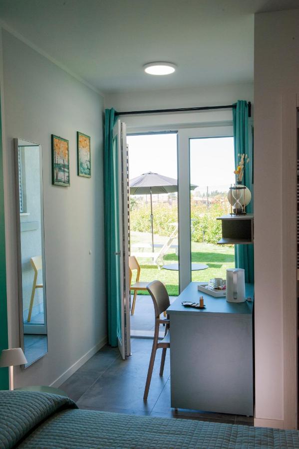 B&B Lough Colà Екстериор снимка